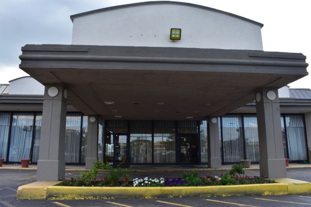 FairBridge Inn Express Melrose Park 2