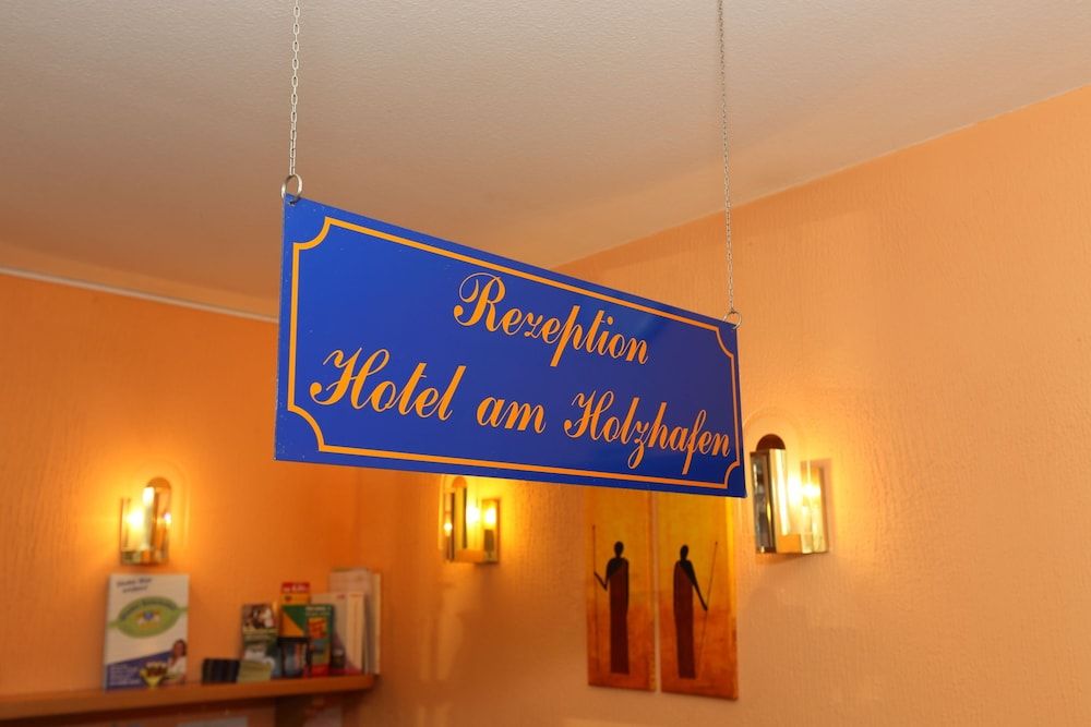 Hotel am Holzhafen 2