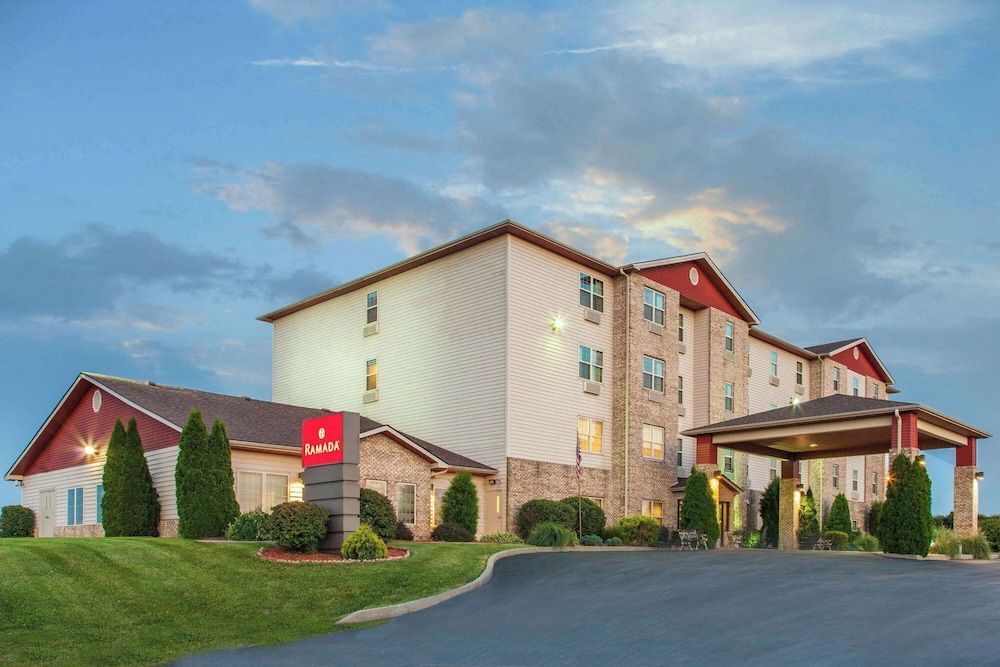 Ramada by Wyndham Sparta/At Speedway 1