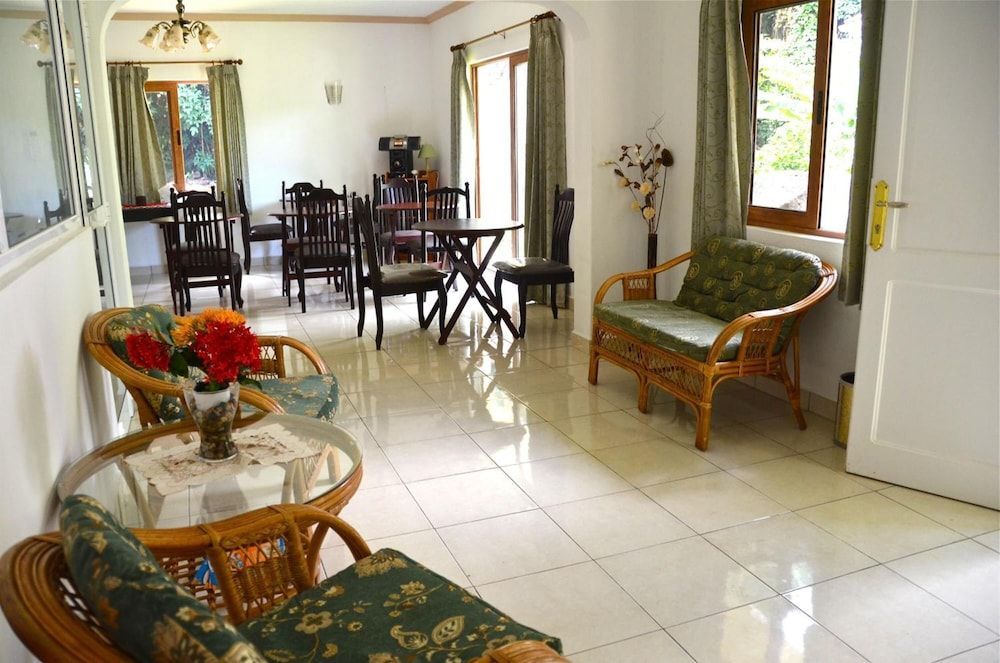 Forest Lodge 2