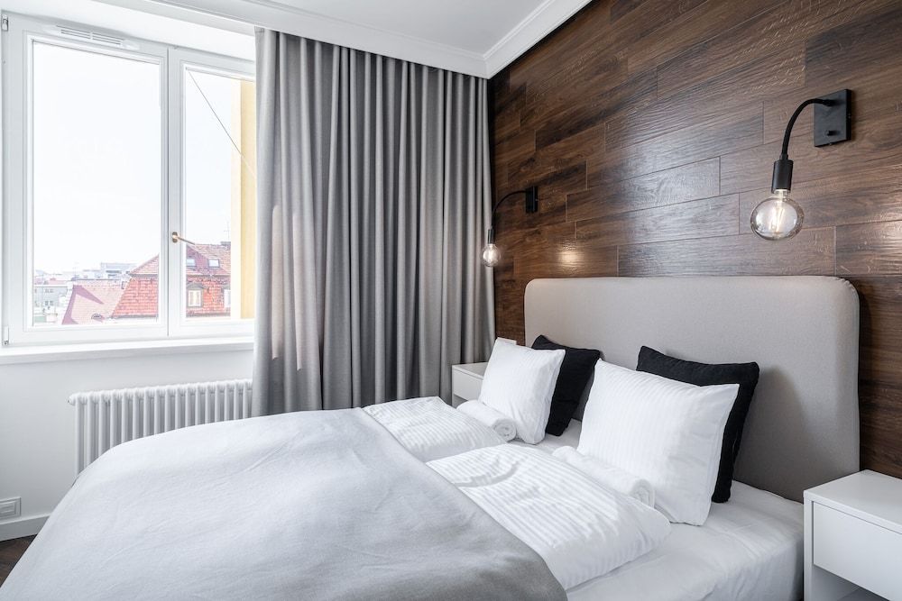 RentPlanet - Apartamenty Rynek 1