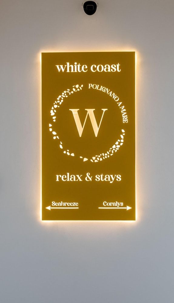 White Coast Relax & Stay 2