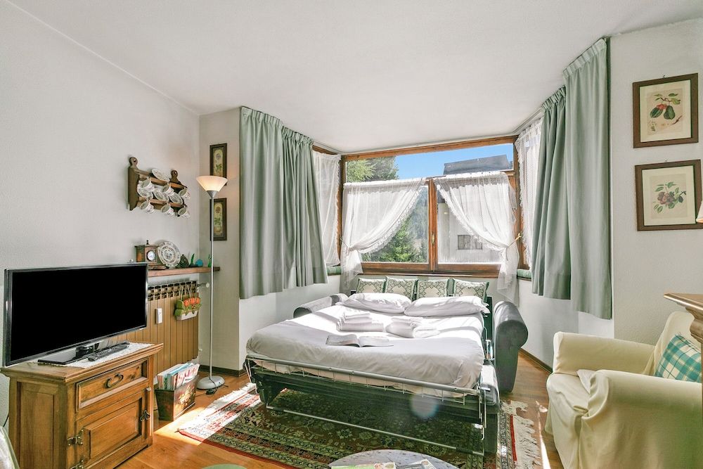 Appartamento Aricami With Balcony & Mountain View 2