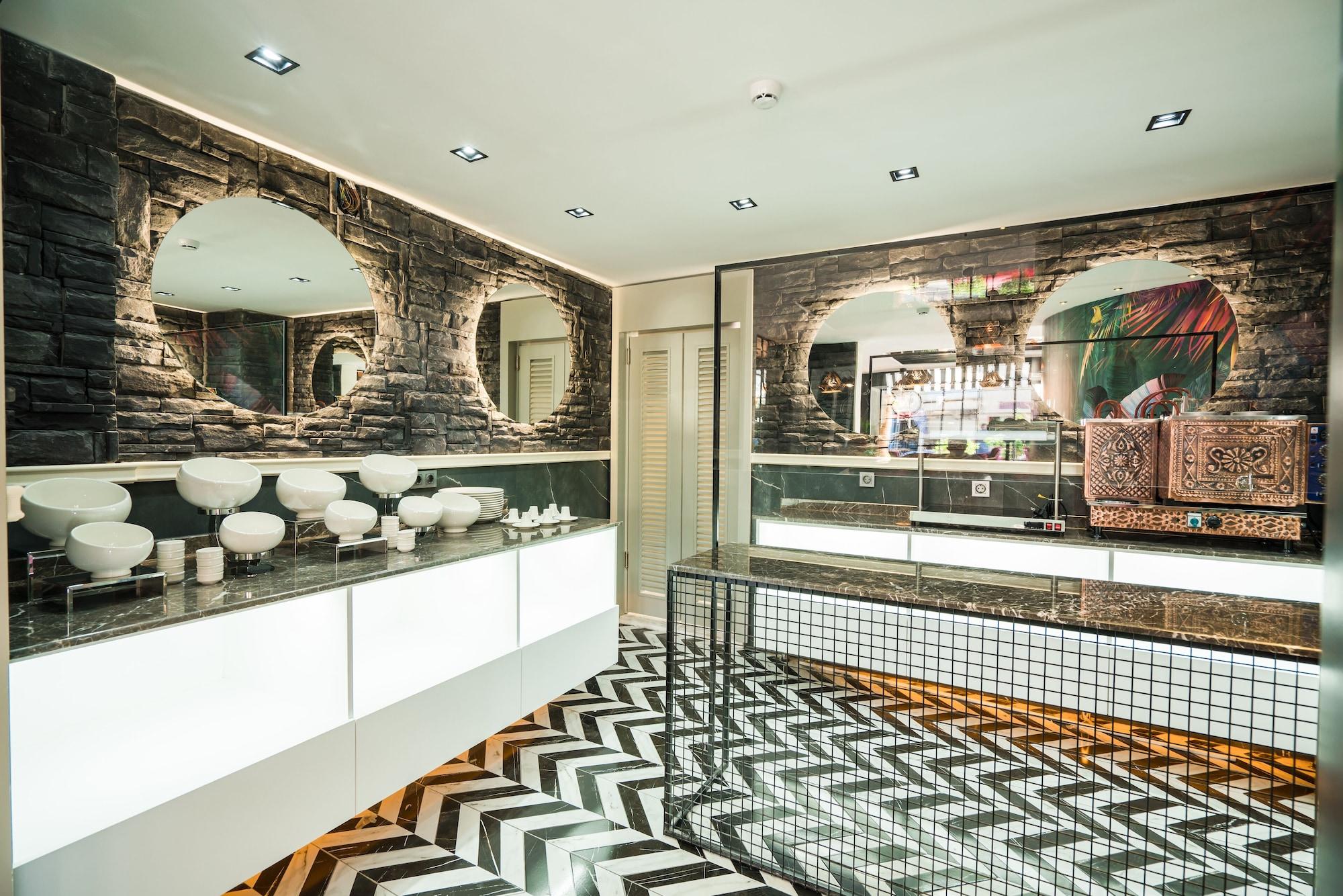 Basel Hotel 2