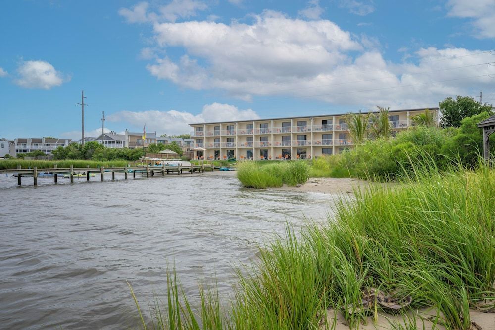 The Bay Resort 1