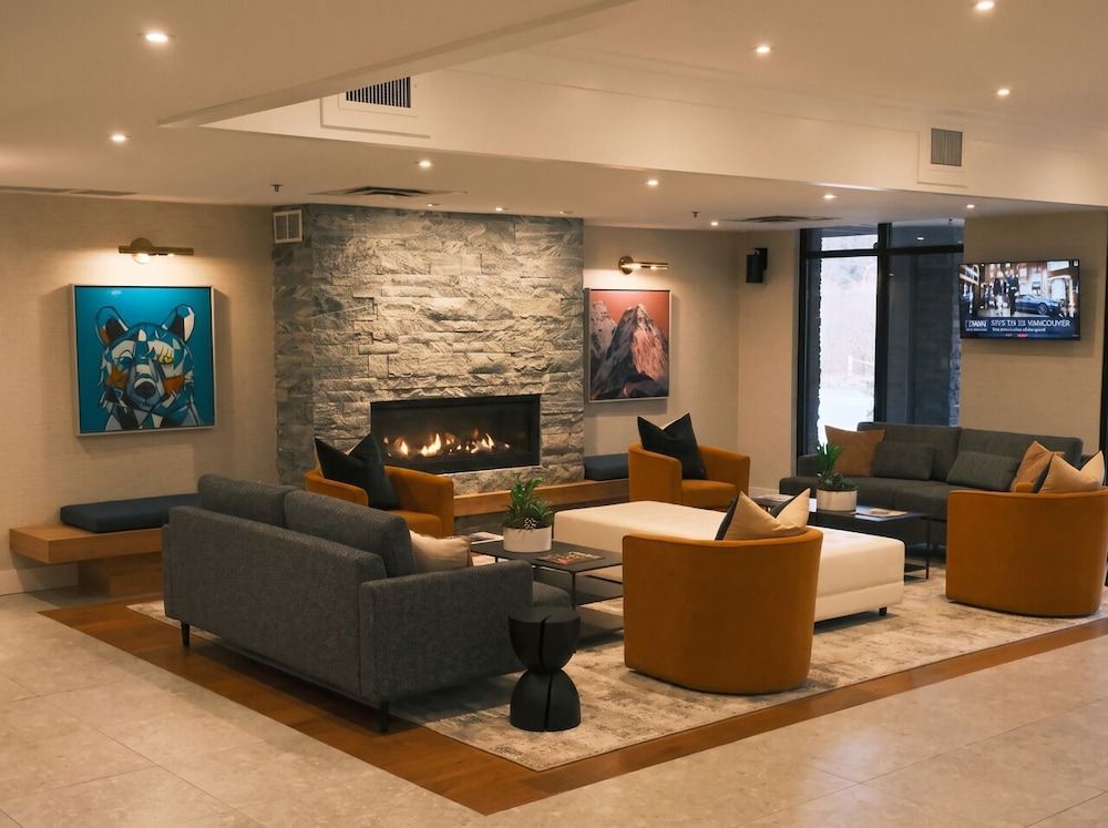 Executive Suites Hotel and Resort, Squamish 2