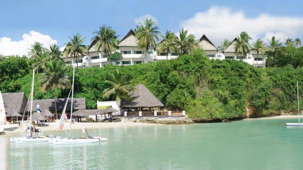 Mnarani Beach Club 1