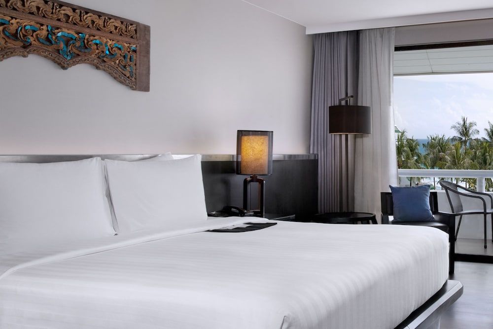 Le Meridien Phuket Beach Resort 2