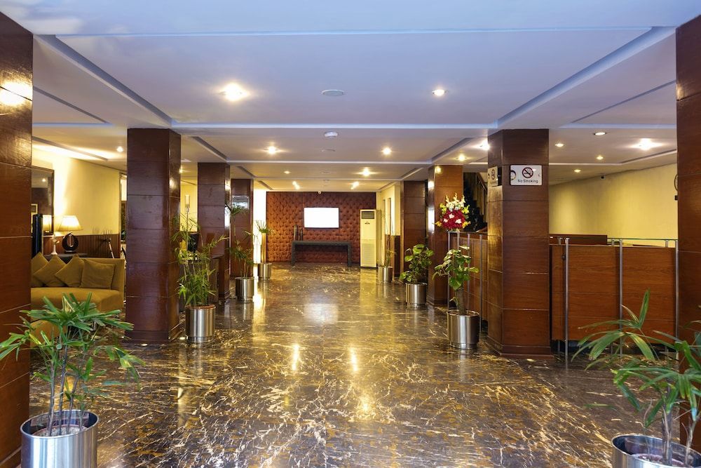 Hotel One The Mall, Lahore 2