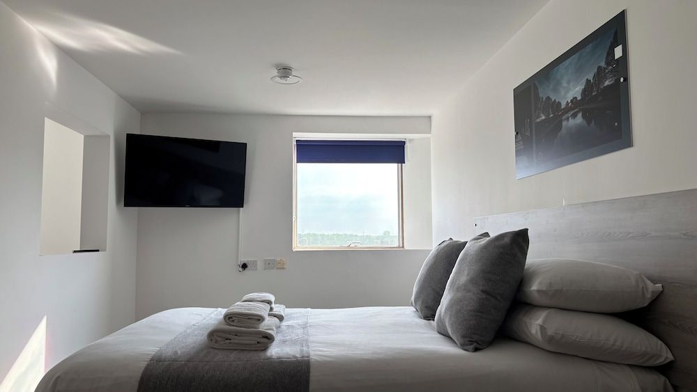 Broadview Hotel 1