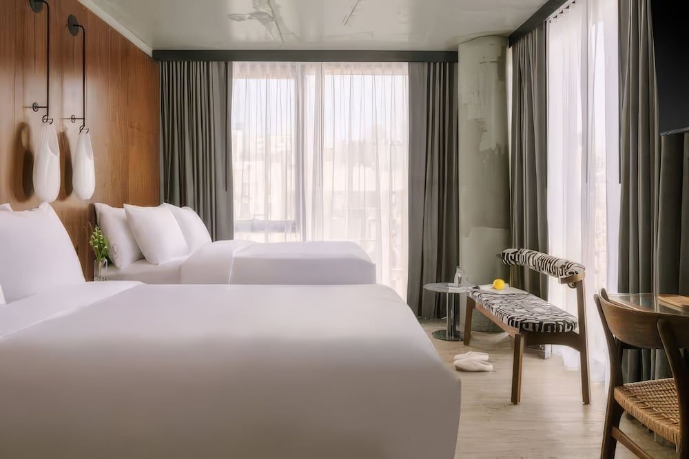 Merchant LES Hotel 1