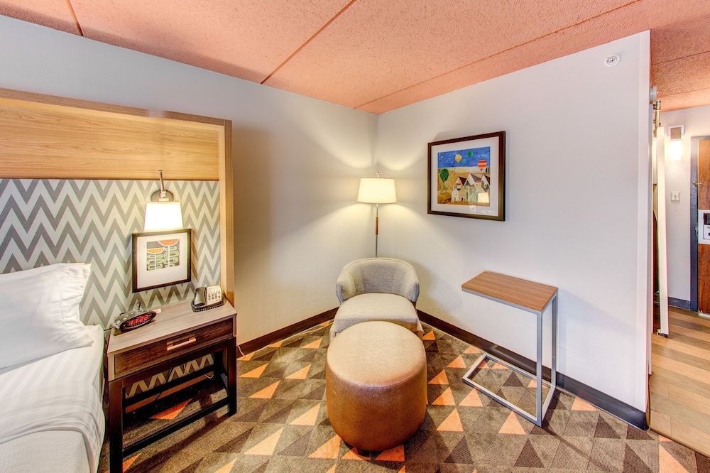 Holiday Inn AUBURN-FINGER LAKES REGION by IHG 2