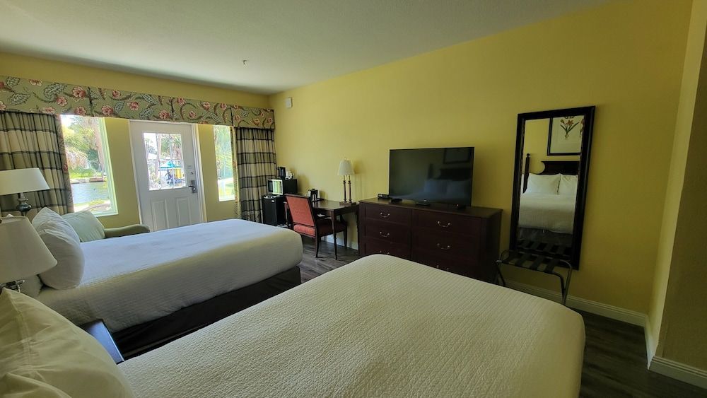 Plantation Resort on Crystal River 2