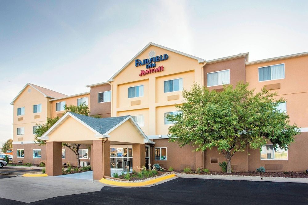 Fairfield Inn & Suites Peru 1
