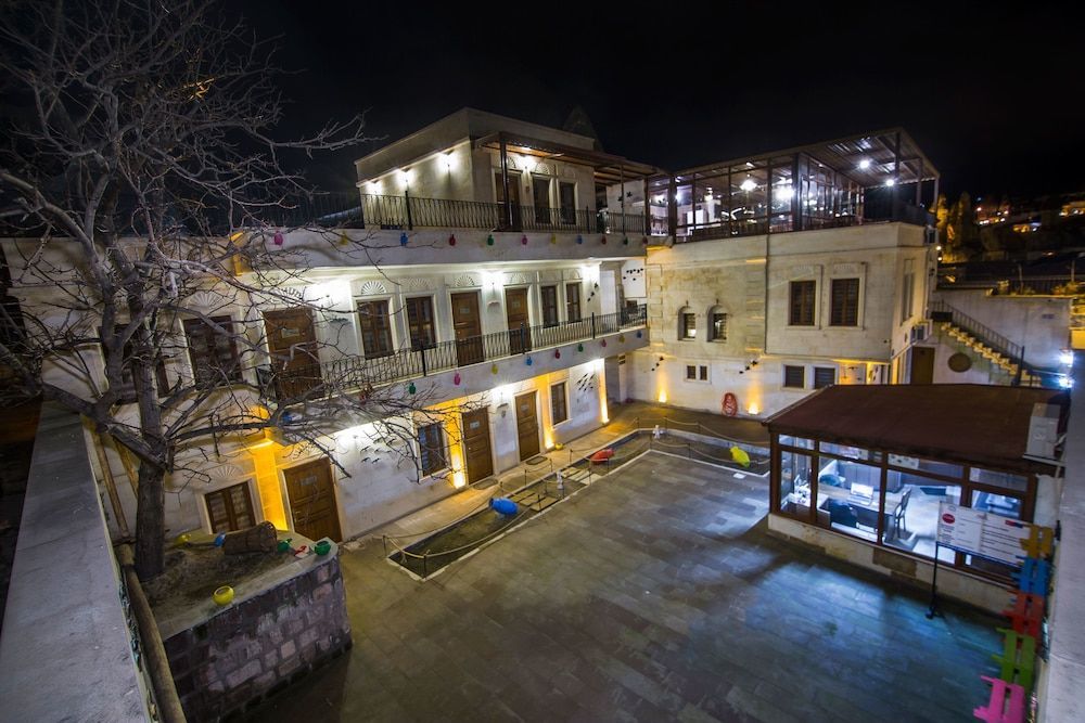 Cappadocia Ozbek Stone House 2