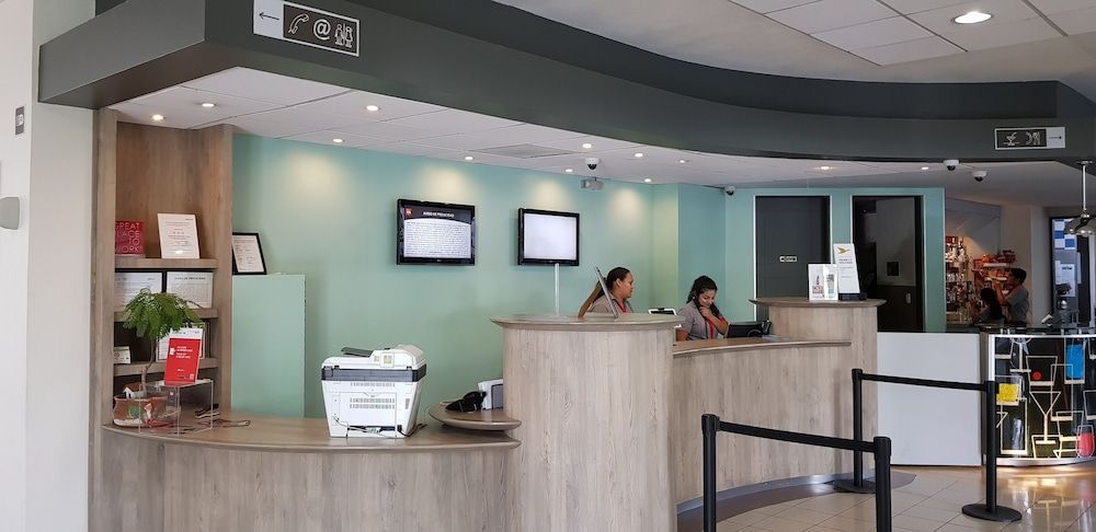 Ibis Monterrey Valle 2