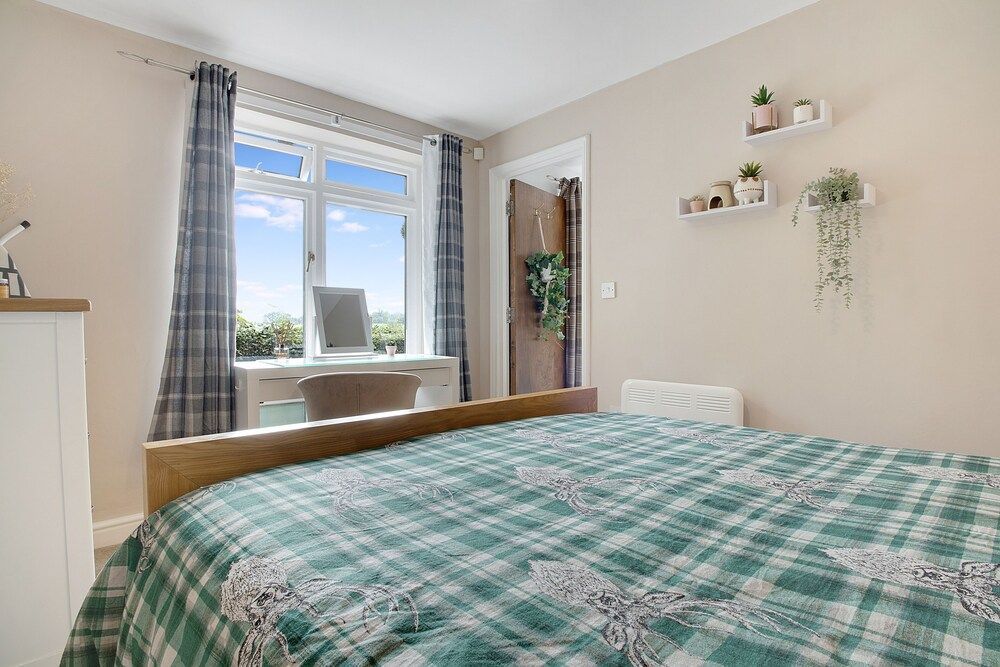 Gorgeous Cosy Apartment in Richmond 2