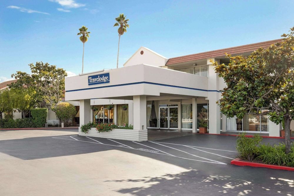 Travelodge by Wyndham Monterey Bay 1