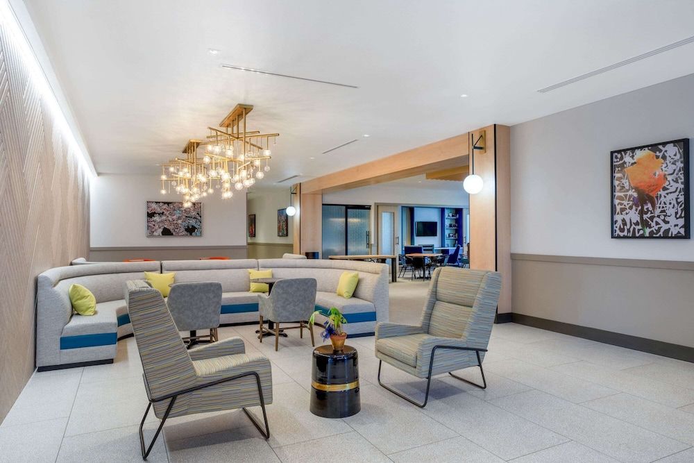 TRYP by Wyndham Orlando 2