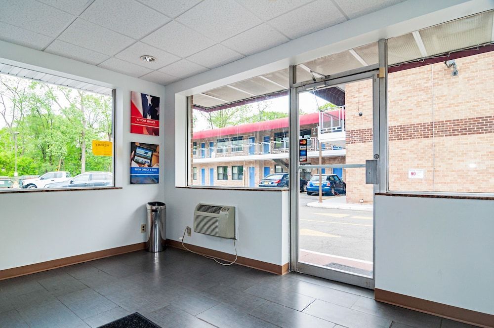 Motel 6-Elmsford, NY - White Plains 2