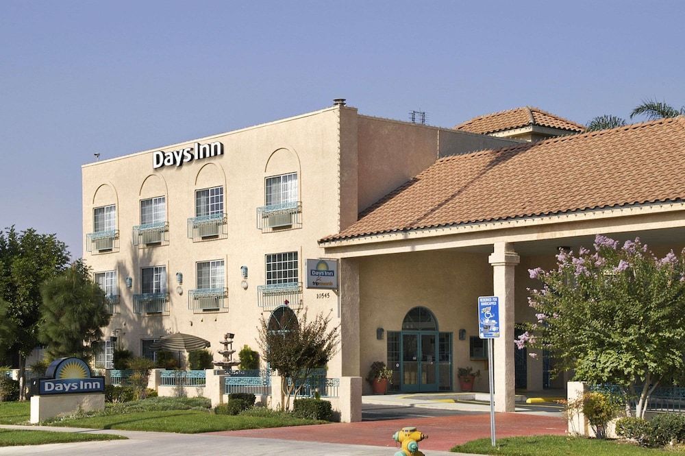 Days Inn by Wyndham Riverside Tyler Mall 1
