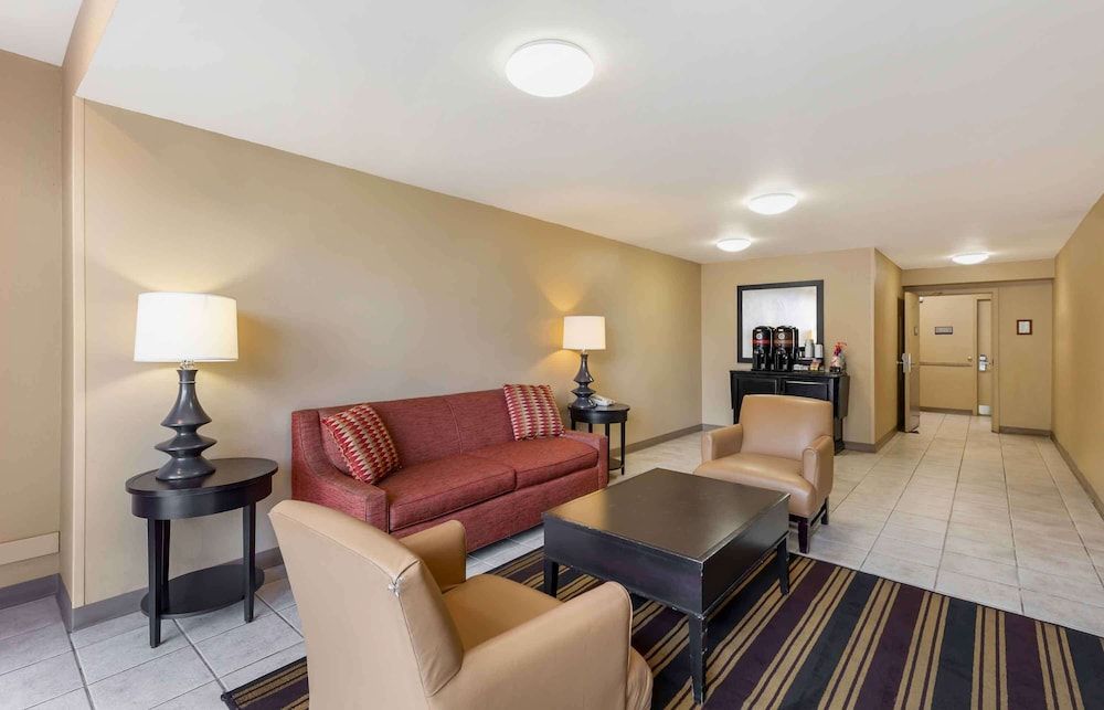 Suburban Studios Copley Akron West 2