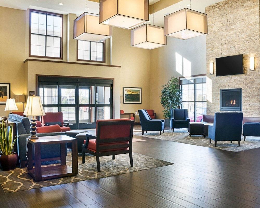 Comfort Suites Fargo Medical Center 2