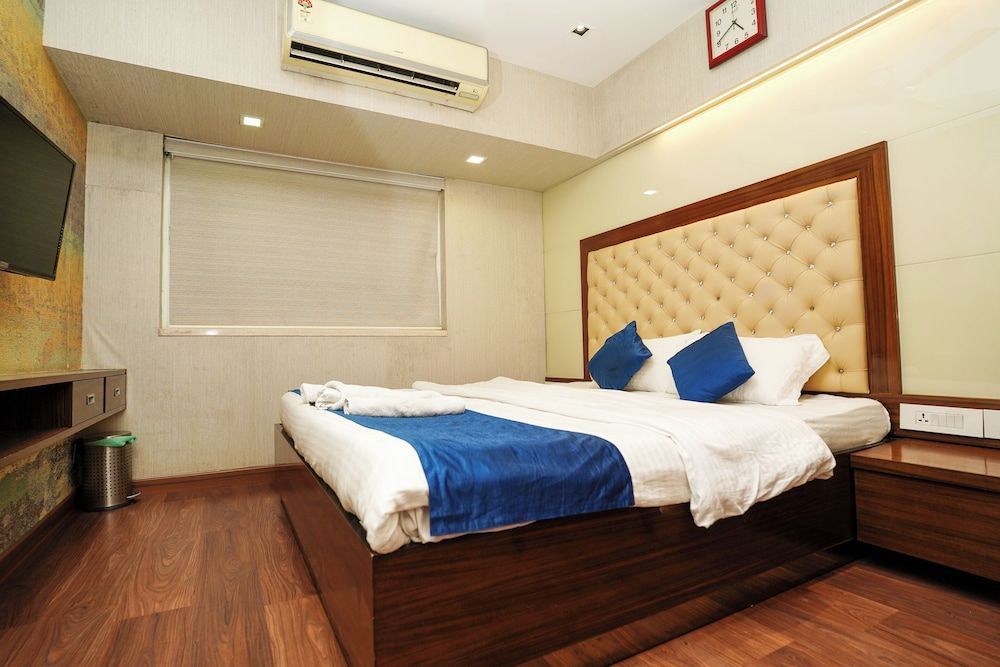 Zenith Homes - Powai Suites 1