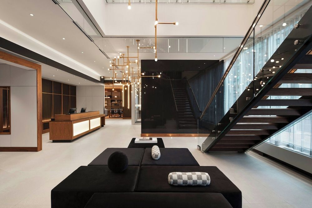 AC Hotel by Marriott Ottawa Downtown 2