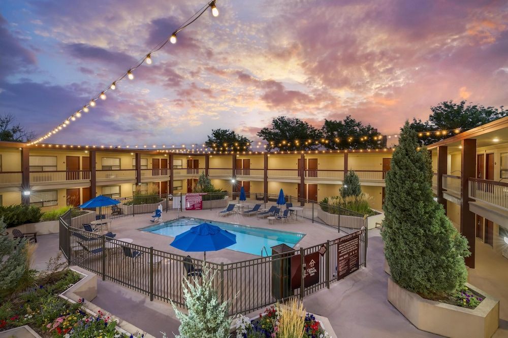 Best Western Plus Clocktower Inn 1
