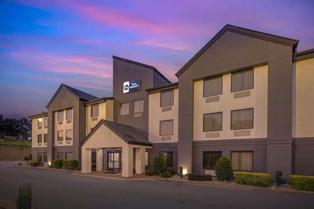 Best Western Commerce Inn 1