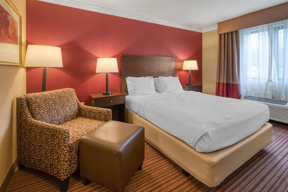 Best Western Sycamore Inn 1
