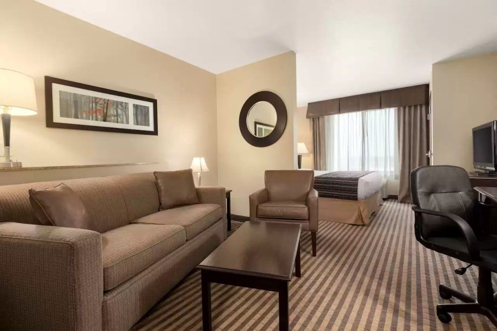 University Hotel Davis Area by IHG 2