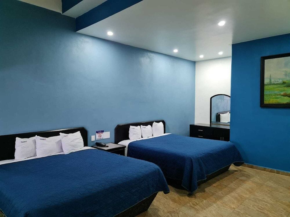 Hotel Villas de Santiago Inn 1