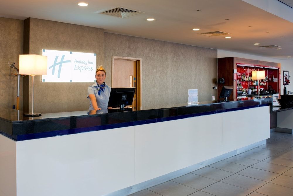 Holiday Inn Express ROTHERHAM - NORTH by IHG 2