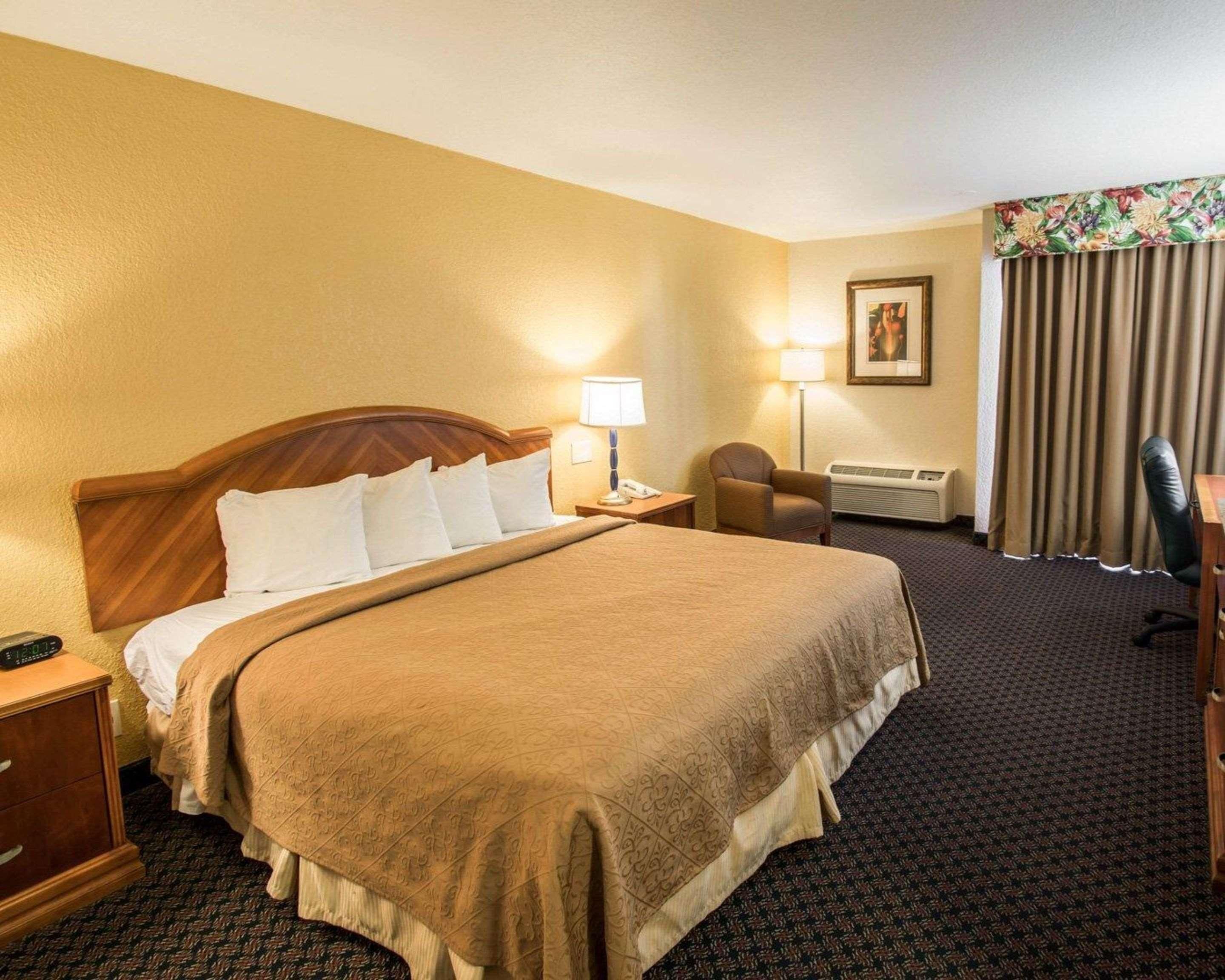 Quality Inn Downtown Stuart 1