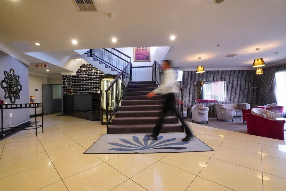 Inani Hotel Gallagher 2
