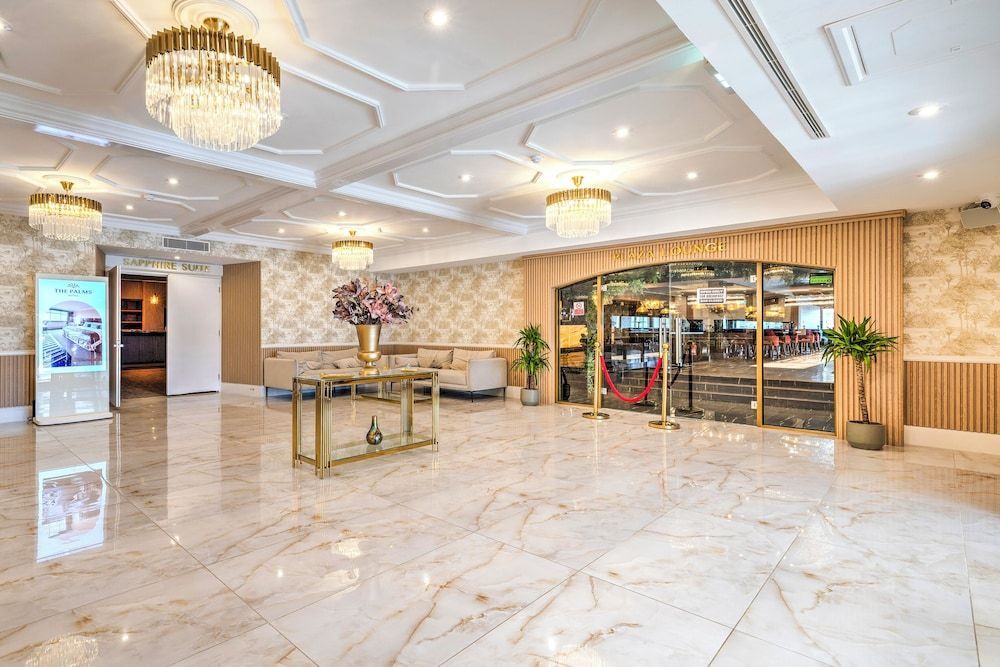 Palms Hotel & Retreat By Palette London Romford 2