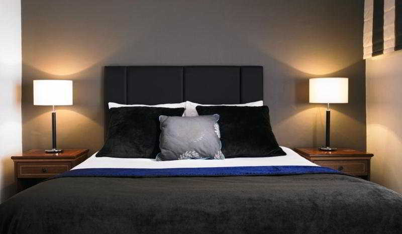 Highfield Park De Vere 2