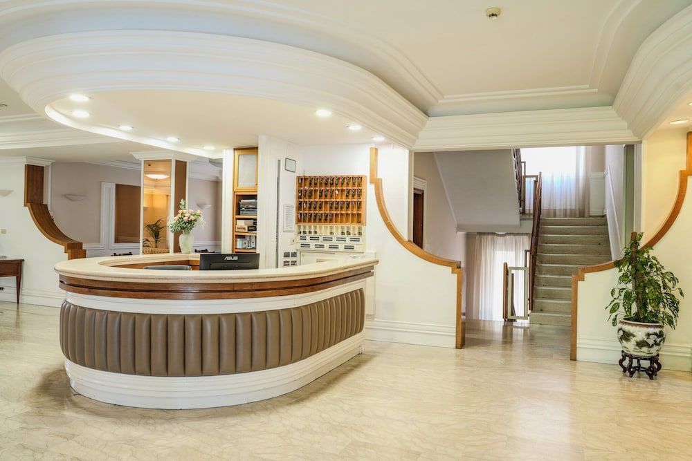 Mondial Park Hotel 2