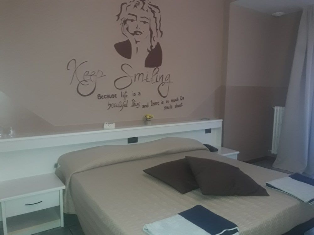 Hotel Stazione sul lago di Iseo 1