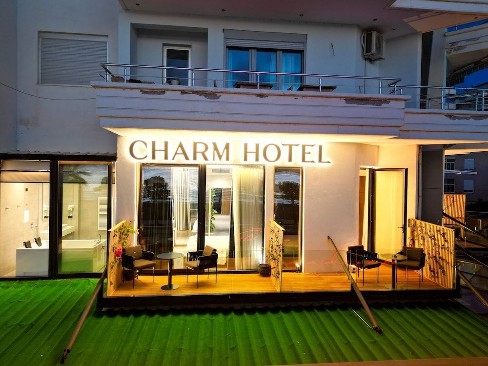 Charm Hotel 1