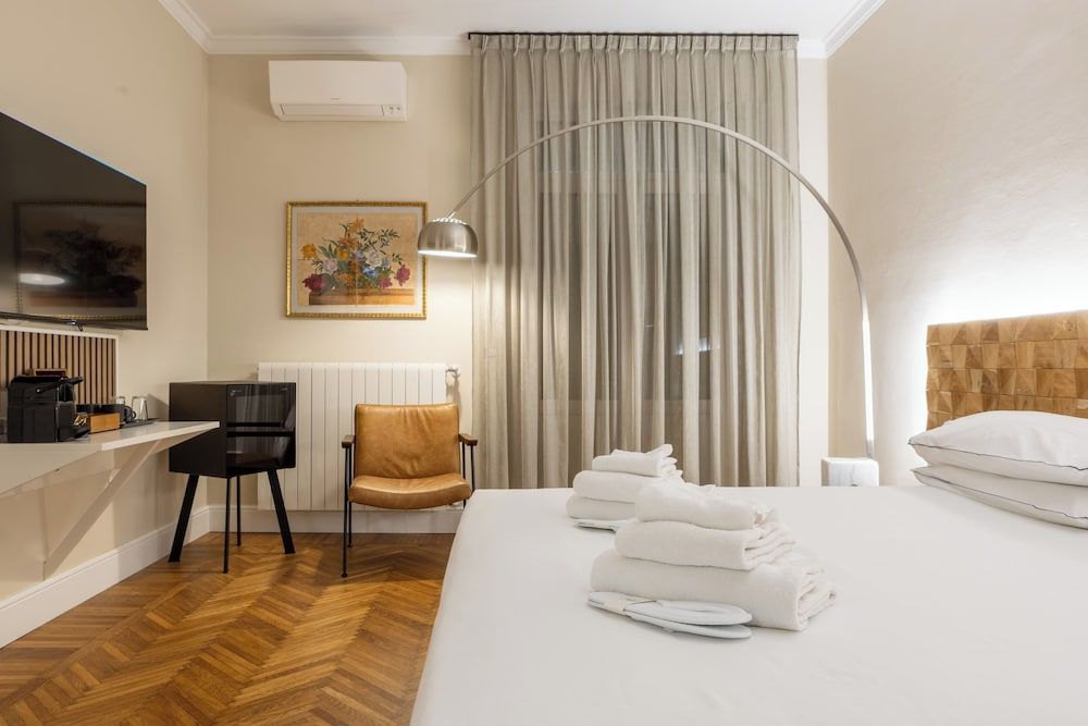 Pier Capponi 17 Rooms & Suites 1