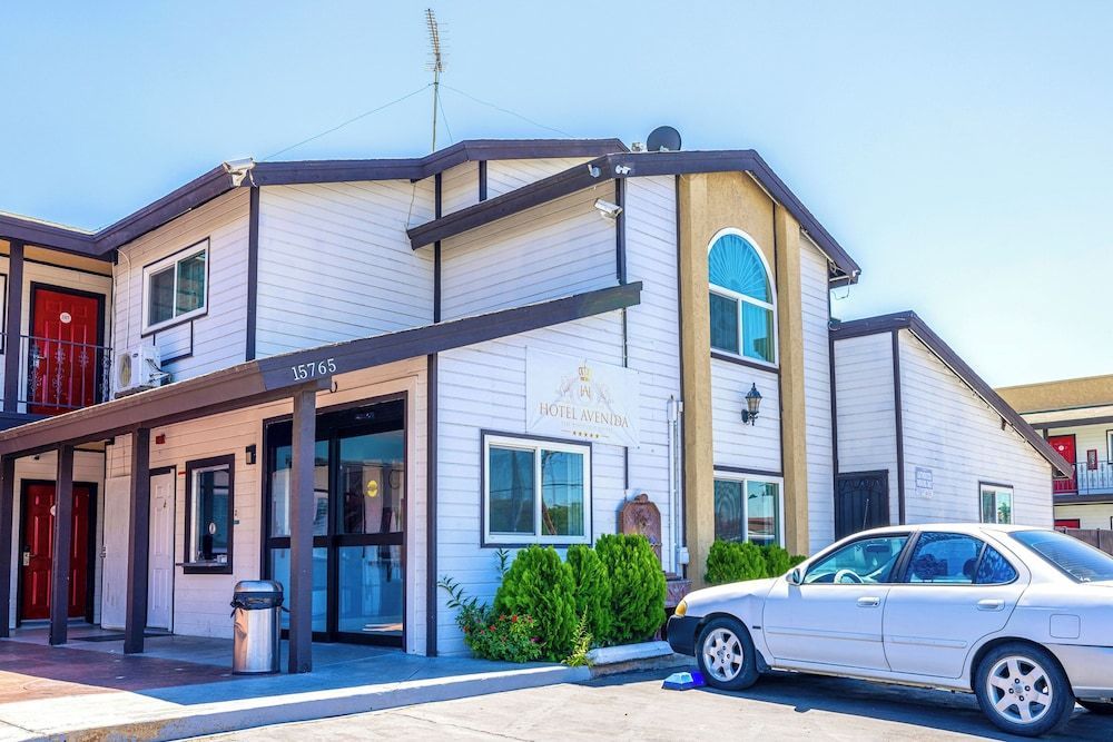 Hotel Avenida Victorville I 15 1