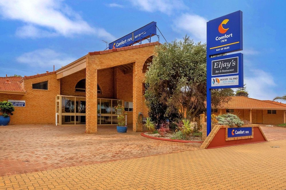 Comfort Inn Bay of Isles 1