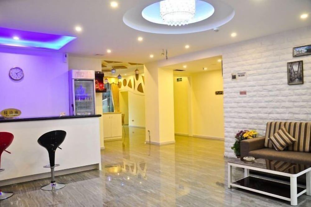 Guangzhou Huiyin Fashion Hotel (Pazhou Convention and Exhibition Xingang East Subway Station) 2