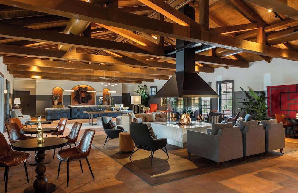 Estancia La Jolla Hotel & Spa 1