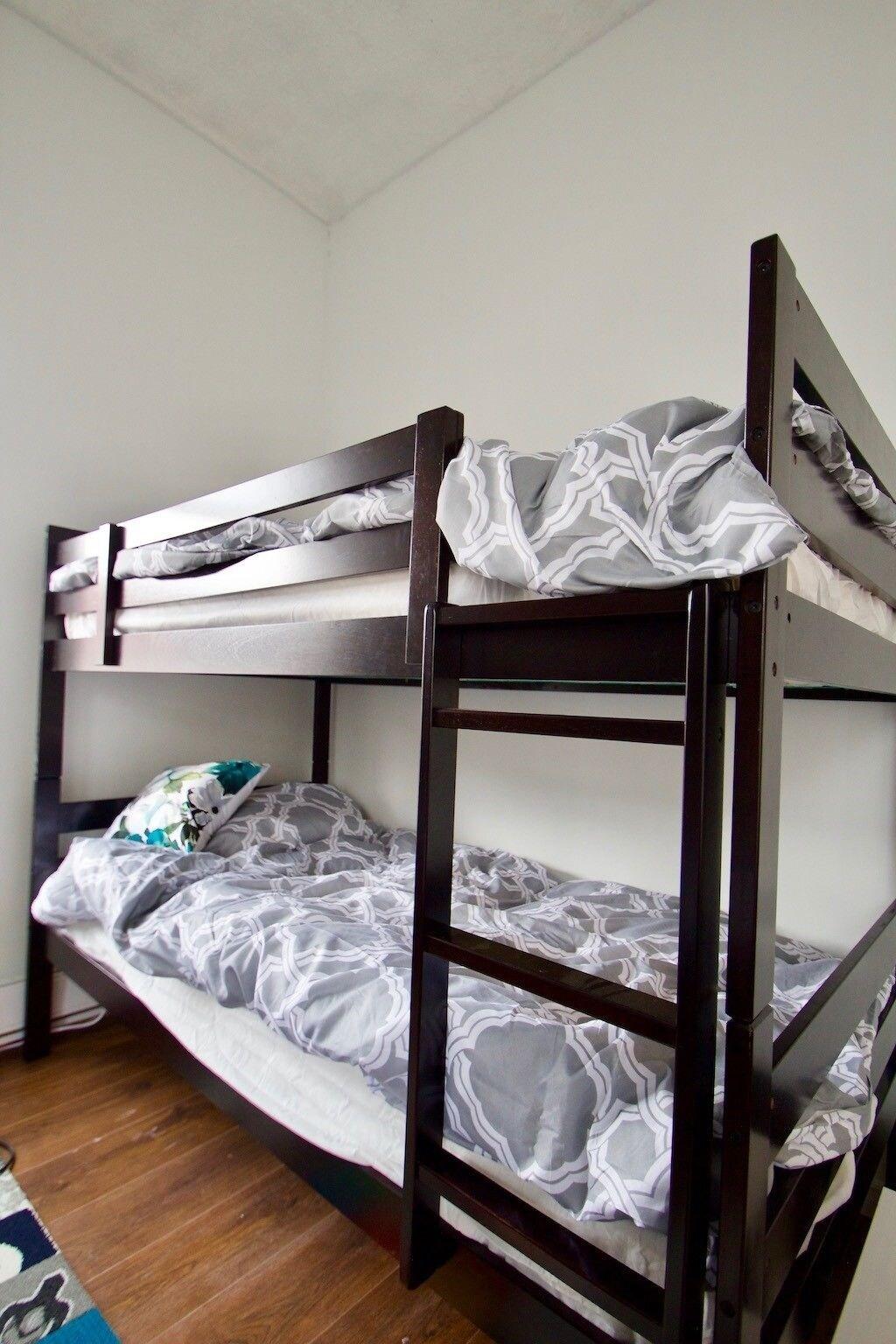 The Parkdale Hostellerie 2