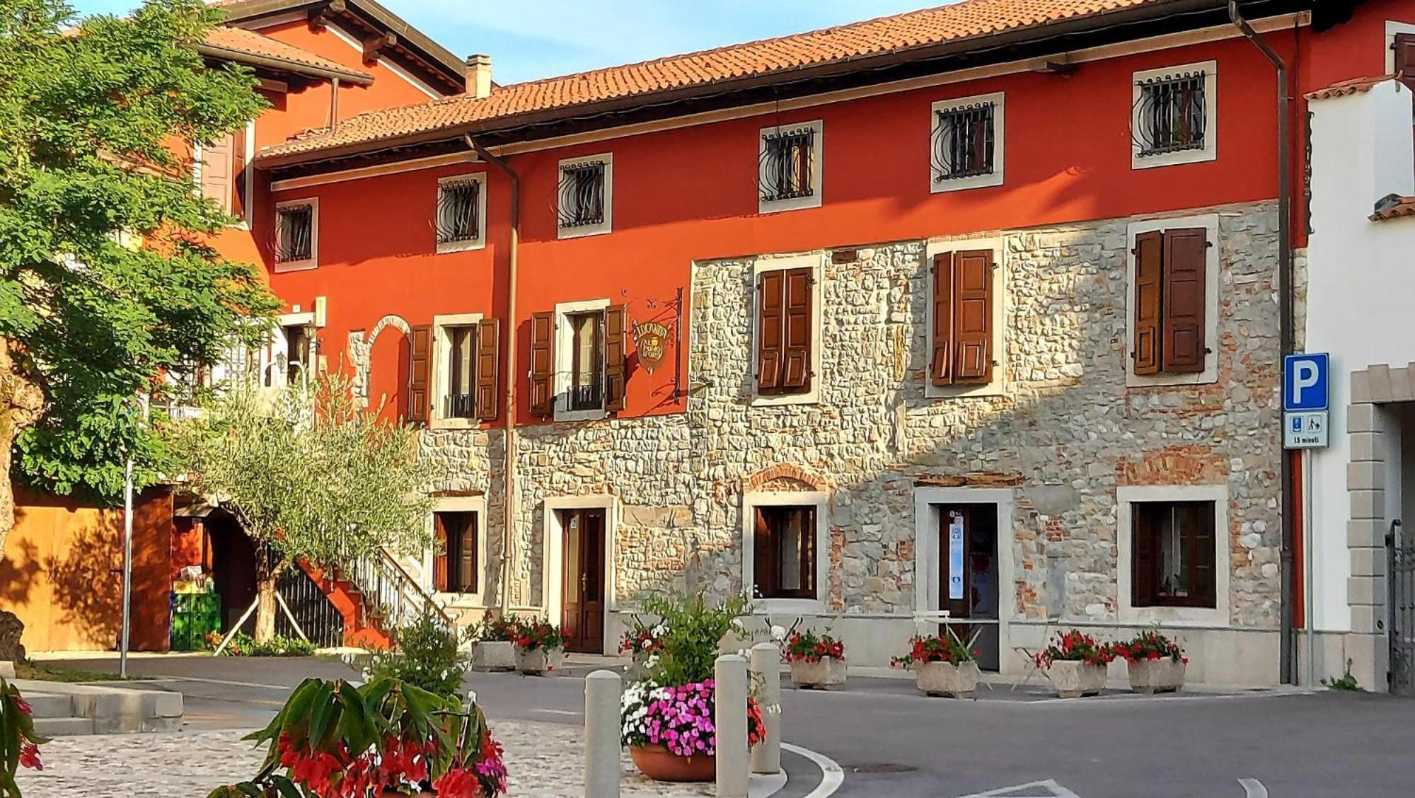 Hotel Locanda Al Pomo d'Oro 1