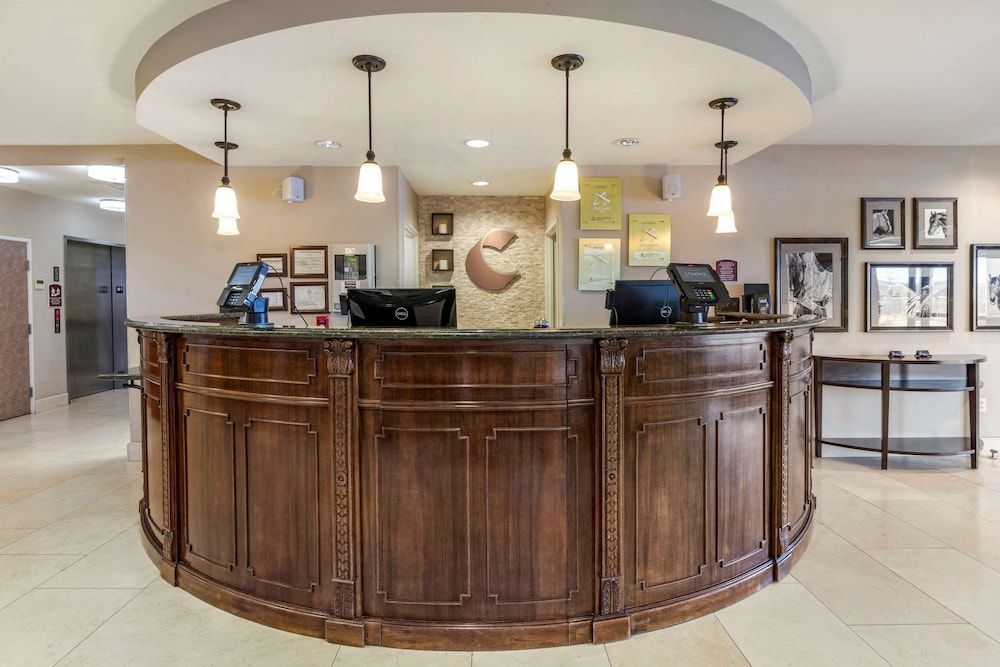 Comfort Suites Fernley 2